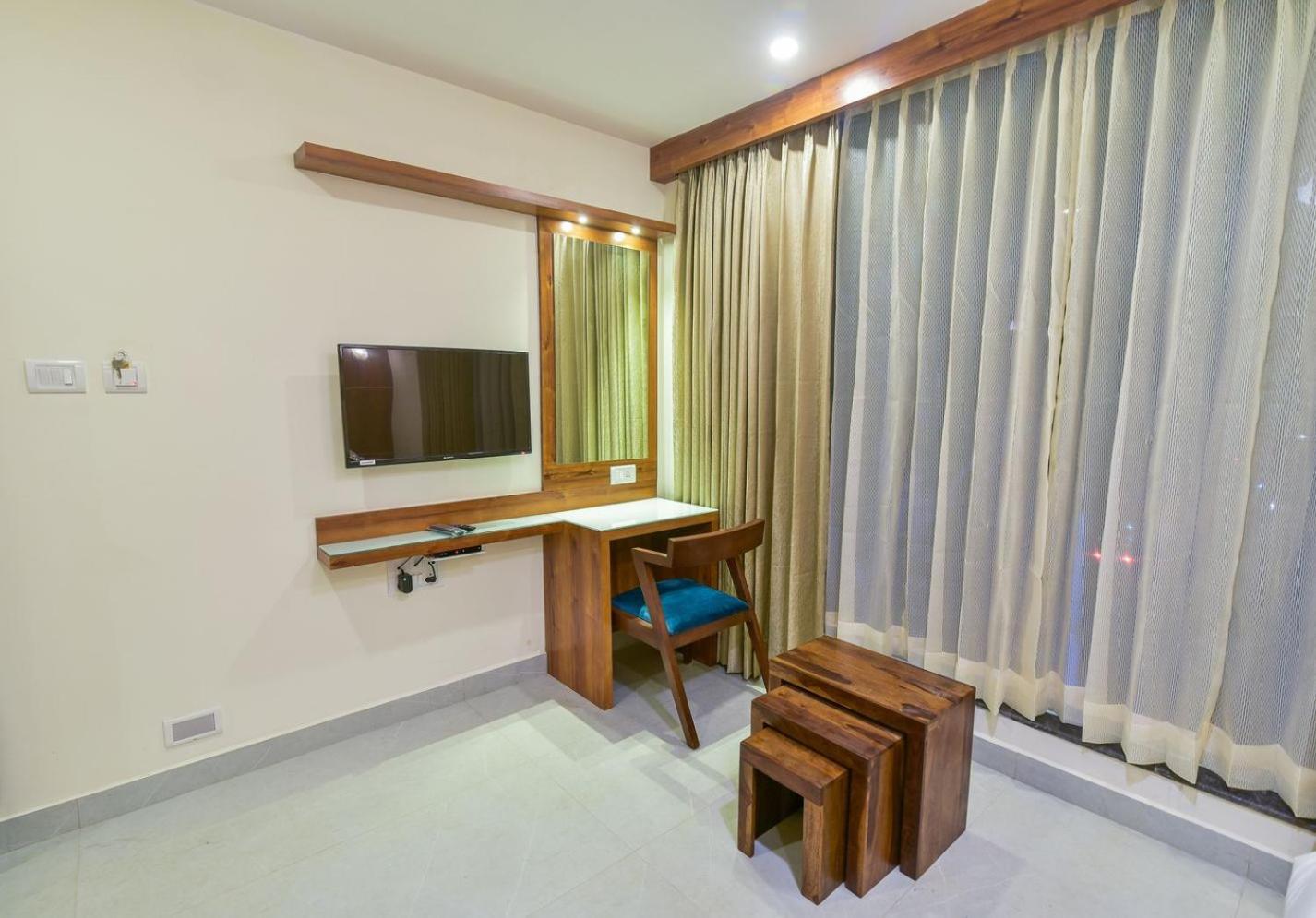 Address 24 Inn Bangalore Exterior foto